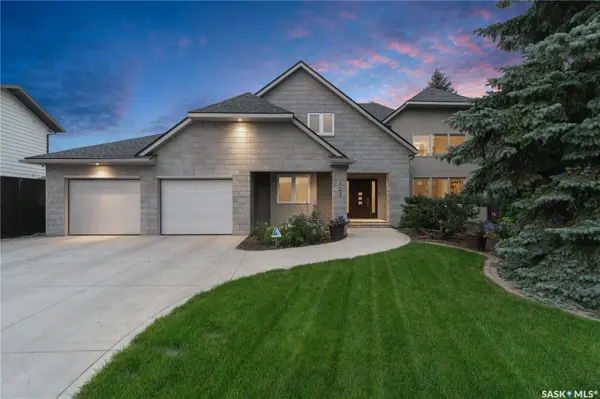 323 Mallin CRESCENT, Saskatoon, SK S7K 7X2