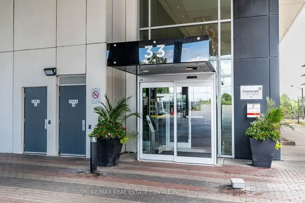 33 Shore Breeze DR #2611, Toronto W06, ON M8V 0G1