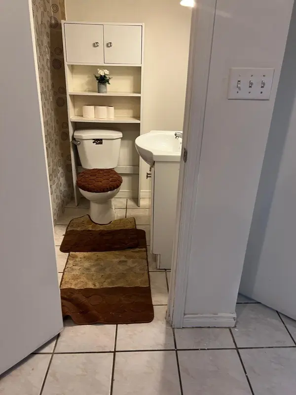 45 Autumn BLVD #lower, Brampton, ON L6T 2W1