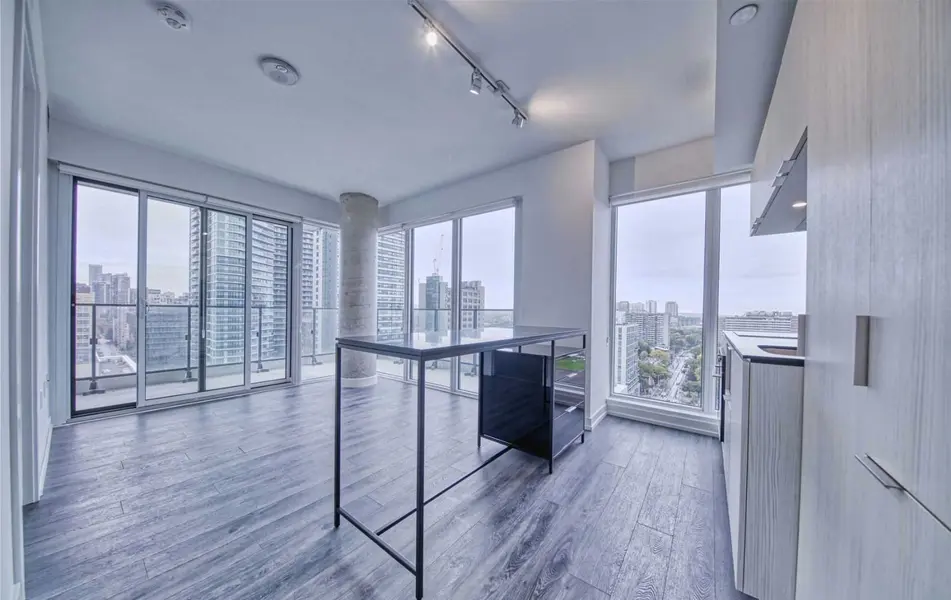 77 Shuter ST #1910, Toronto C08, ON M5B 0B8