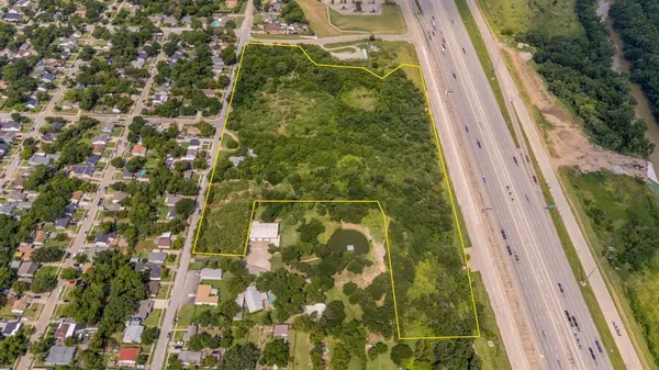 1610 Walnut Street, Grand Prairie, TX 75050