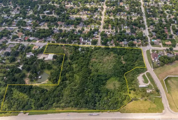 1610 Walnut Street, Grand Prairie, TX 75050