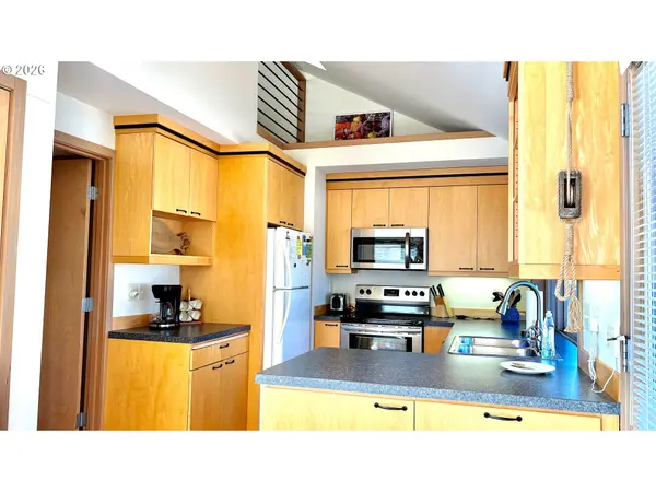 2681 NW MAST AVE, Lincoln City, OR 97367