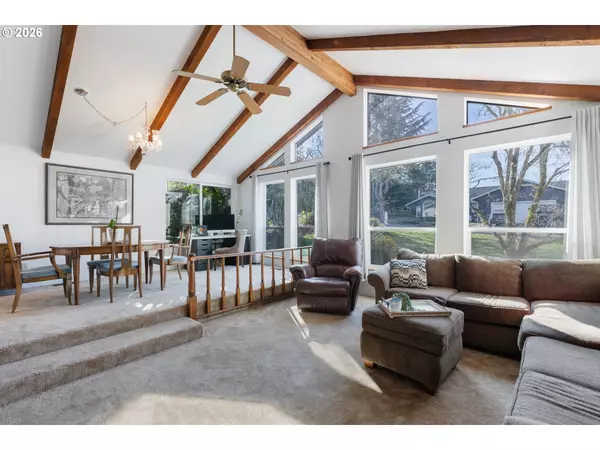 Roseburg, OR 97471,1881 NW EXCELLO DR