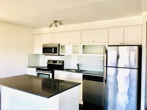 2015 Sheppard AVE E #3409, Toronto C15, ON M2J 0B3