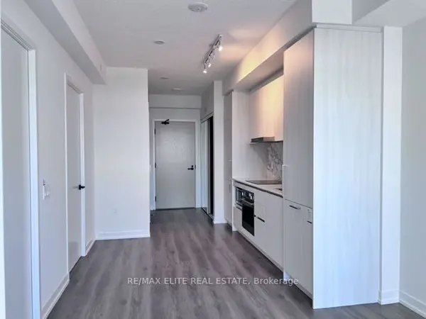 225 Commerce ST #1705, Vaughan, ON L4K 5Z7