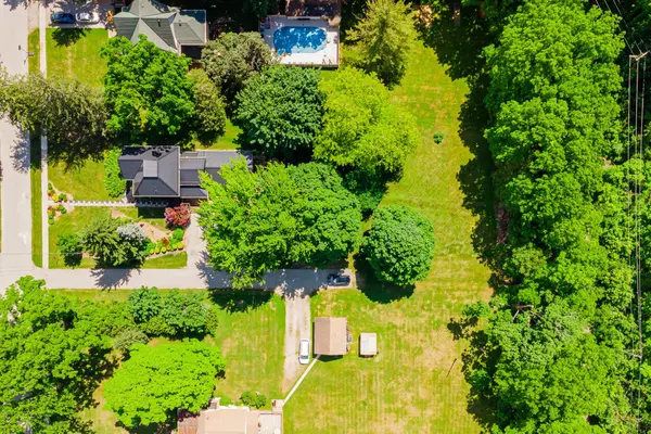 283 Hastings ST, North Middlesex, ON N0M 2K0