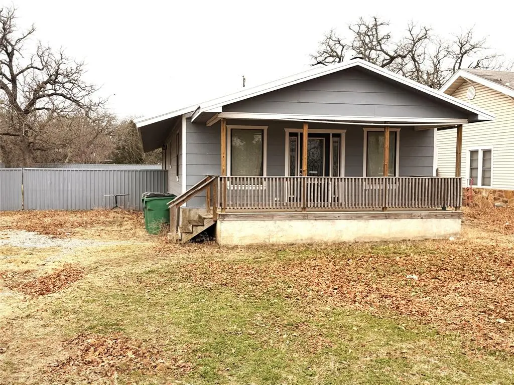 503 E Sadosa Street, Eastland, TX 76448