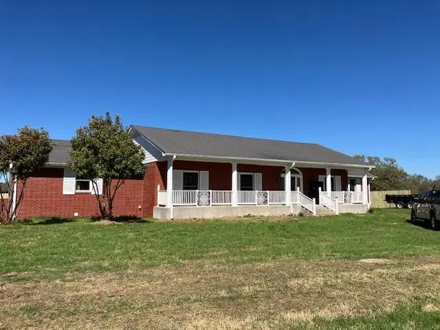 9119 N Farm Road 69, Dike, TX 75437