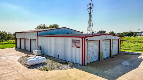221 Judd Street, Weatherford, TX 76088