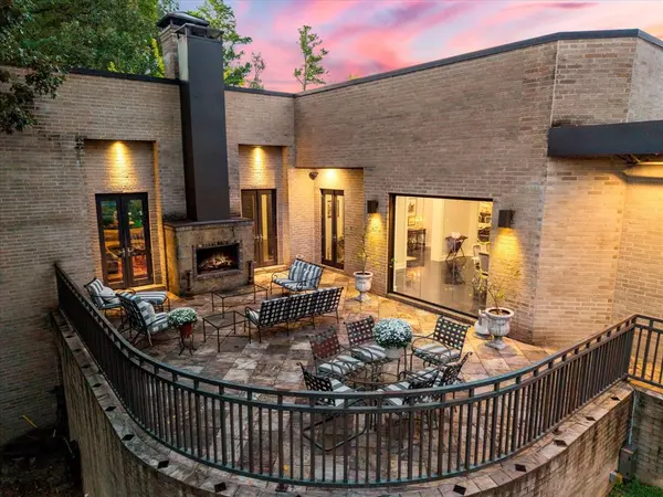 45 Palisades Boulevard, Longview, TX 75605