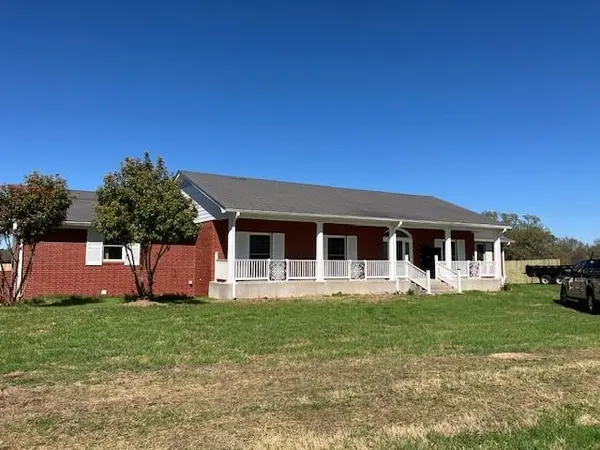 9119 N Farm Road 69, Dike, TX 75437