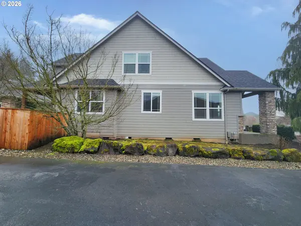 12407 NW 48TH CT, Vancouver, WA 98685