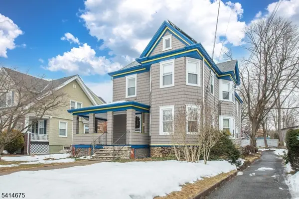 66 Park Ave, Caldwell Boro Twp., NJ 07006