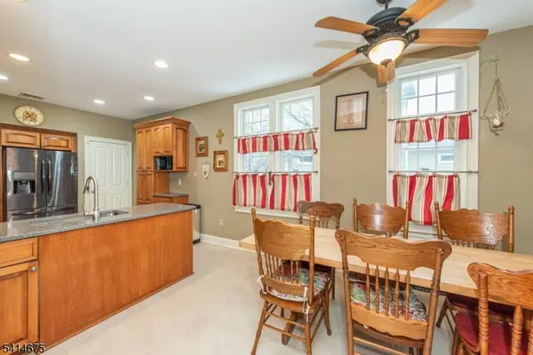 66 Park Ave, Caldwell Boro Twp., NJ 07006