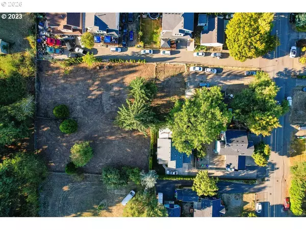 Portland, OR 97266,2737 SE 115TH AVE