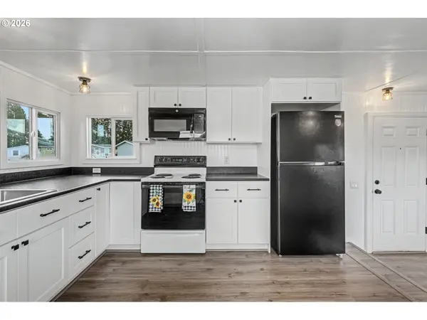 2200 Lancaster DR SE #14A, Salem, OR 97317