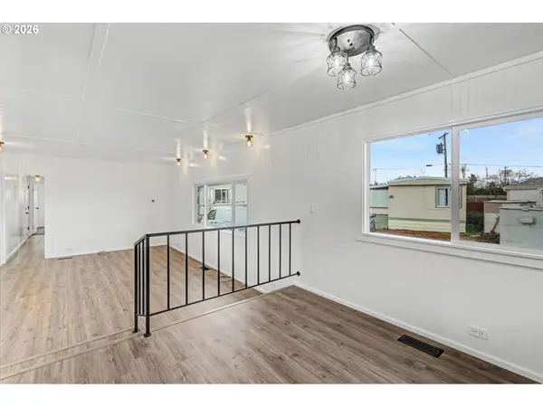 2200 Lancaster DR SE #14A, Salem, OR 97317