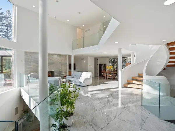 4708 Buckby Cross, Bloomfield Twp, MI 48302