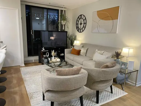 90 Ling RD #603, Toronto E10, ON M1E 4Y3