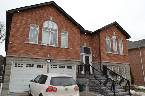 251 Deerglen TER #BSMT, Aurora, ON L4G 6Y6