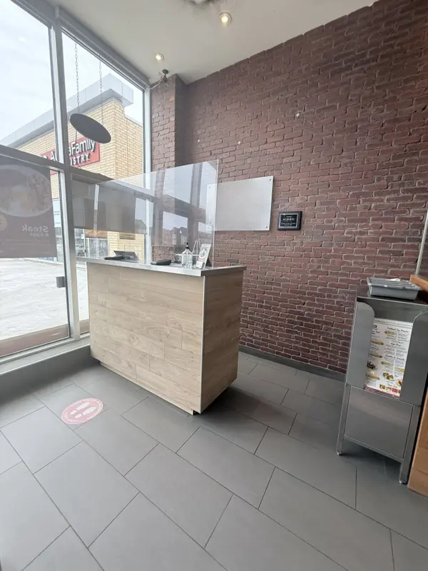 15975 Bayview AVE, Aurora, ON L4G 0S3