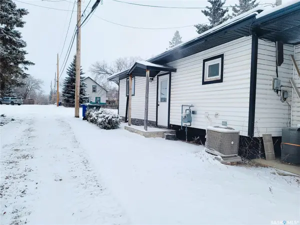 230 Victoria AVENUE, Duck Lake, SK S0K 1J0