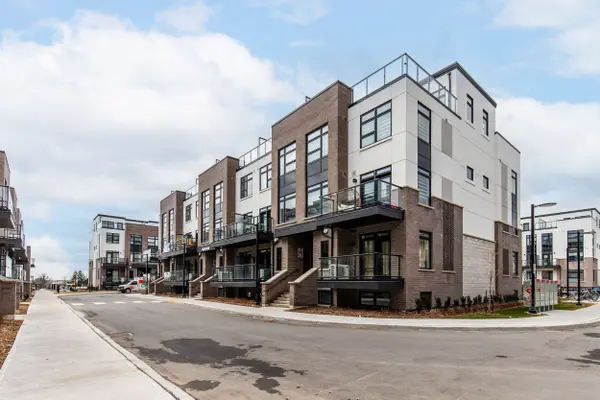 1597 Rose WAY #112, Milton, ON L9E 1N4