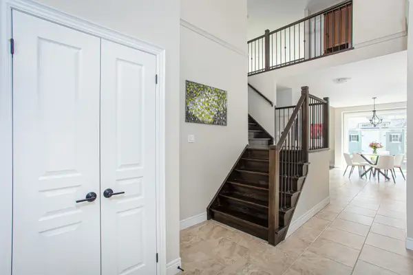 7 Hillborn ST, East Luther Grand Valley, ON L9W 6T9