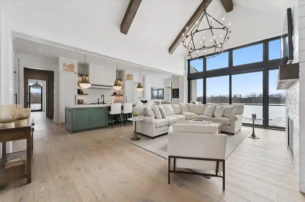 129 Heritage Lake DR, Puslinch, ON N0B 2J0