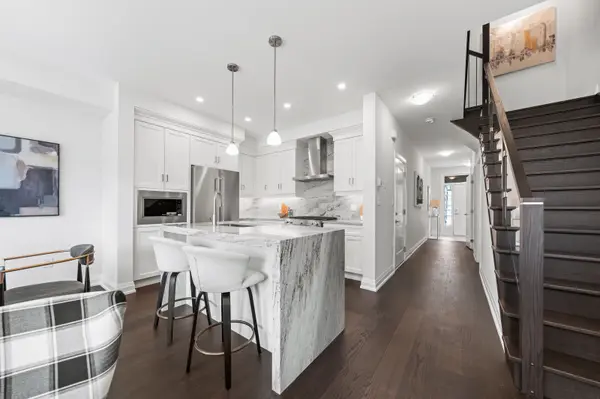 675 Victoria RD N #23, Guelph, ON N1E 0S9