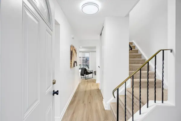 477 Moodie DR #C, Bells Corners And South To Fallowfield, ON K2H 8T7