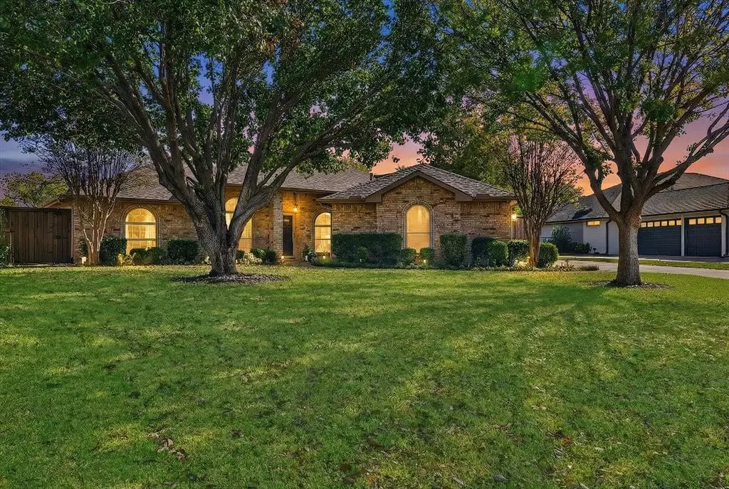 324 Hardwicke Lane, Little Elm, TX 75068