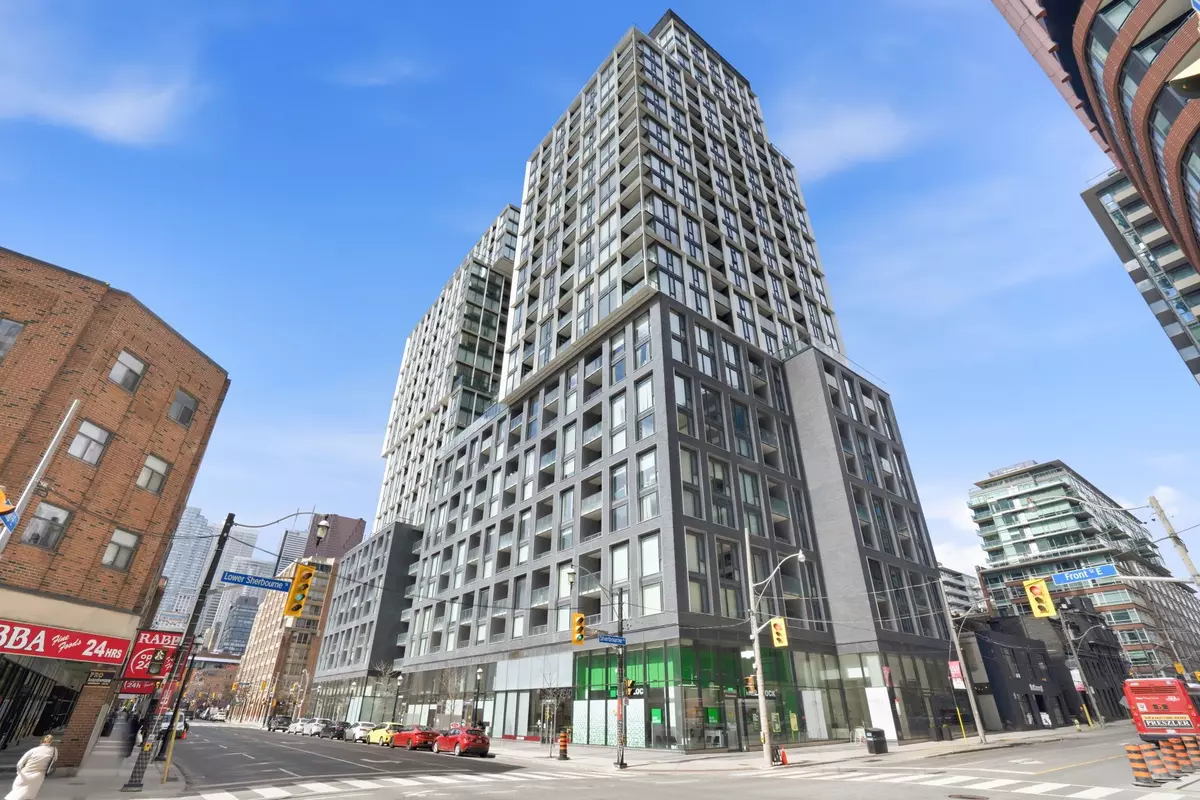 Toronto C08, ON M5A 0K9,158 Front ST E #1003