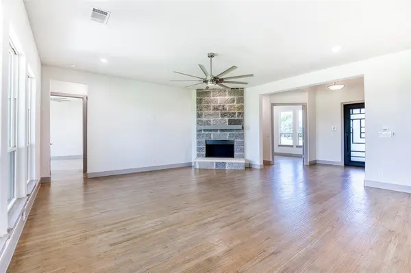 1333 Canyon Lake Road, Wills Point, TX 75169