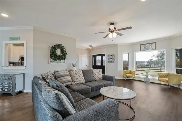 823 Frenchtown Road, Argyle, TX 76226