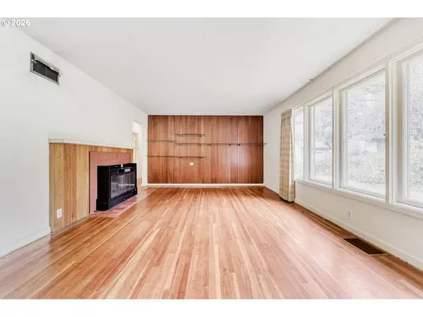 2415 SW BOUNDARY ST, Portland, OR 97239