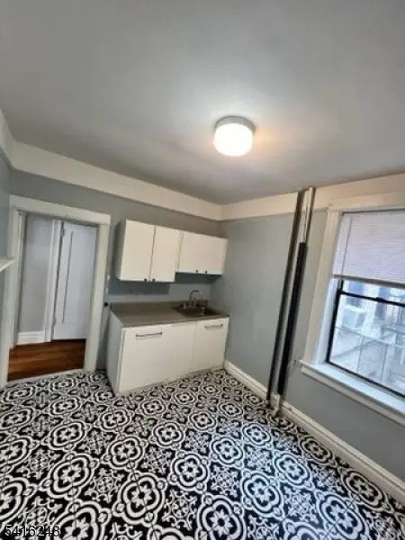 7111 Palisade Ave, North Bergen Twp., NJ 07047