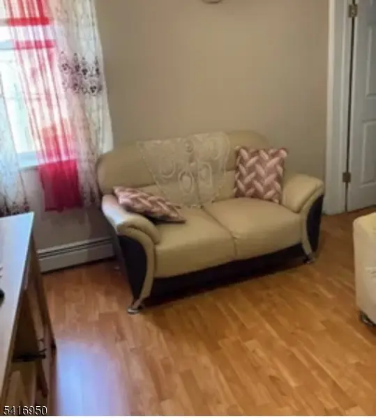 230 Niles St, Elizabeth City, NJ 07202