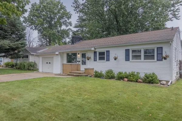 1833 Bloomfield AVE, Kalamazoo City, MI 49001