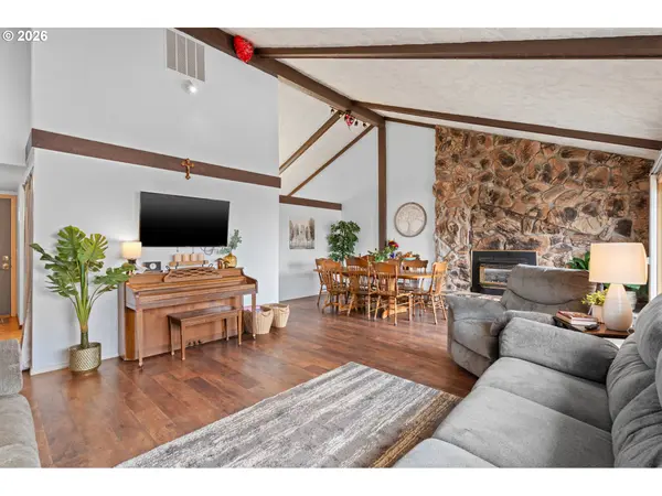 108 JOHN DAY ST, Umatilla, OR 97882