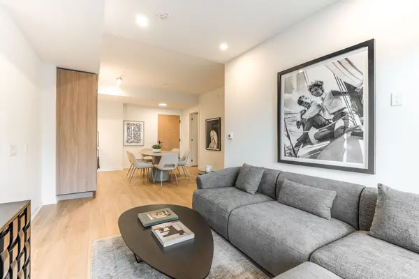 35 Parliament ST #608, Toronto C08, ON M5A 0Z5