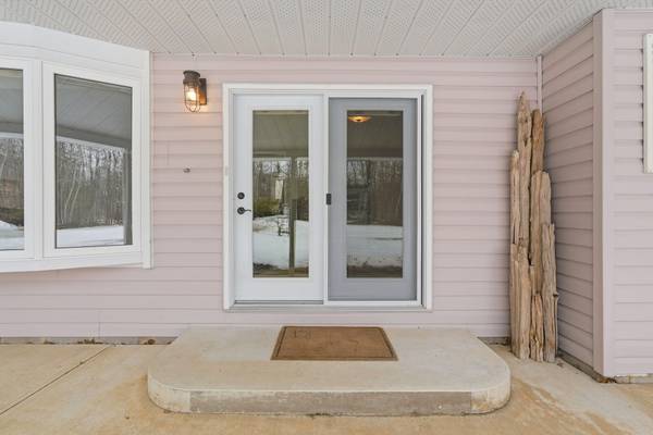 26 Mapleport CRES, South Bruce Peninsula, ON N0H 2G0