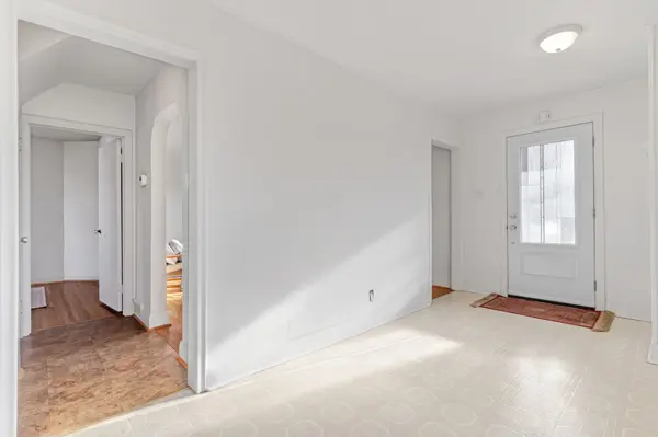 52 Dover ST, Waterloo, ON N2J 1Z1