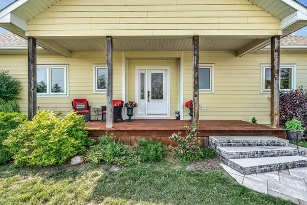 2535 County Road 13 RD, Prince Edward County, ON K0K 2T0