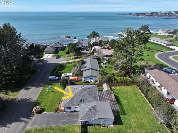 Brookings, OR 97415,97935 HOLLY LN