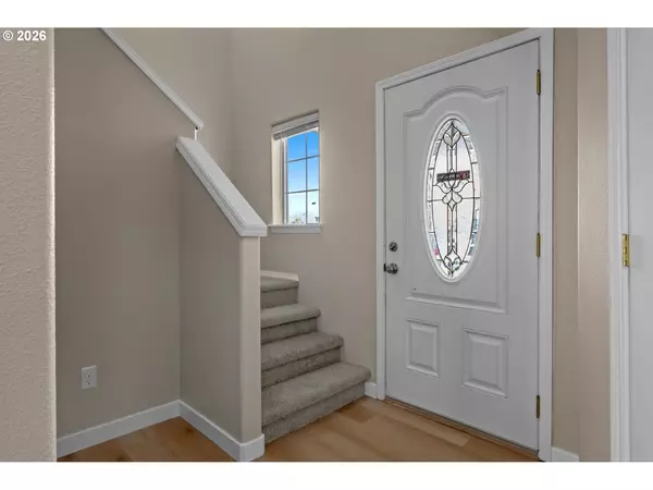 Hillsboro, OR 97123,685 SE 71ST AVE