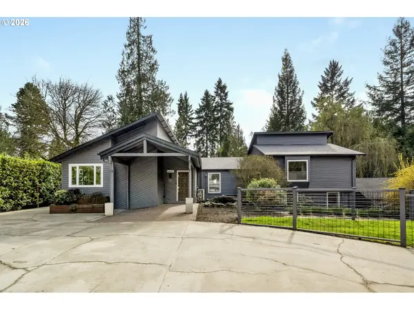 West Linn, OR 97068,4040 KENTHORPE WAY