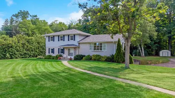 12184 8 Line, Halton Hills, ON L7G 4S4