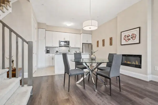 73 ARTHUR ST S #103, Guelph, ON N1E 0S6